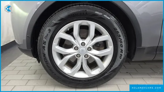 LAND ROVER DISCOVERY 2.0 SD4 SE