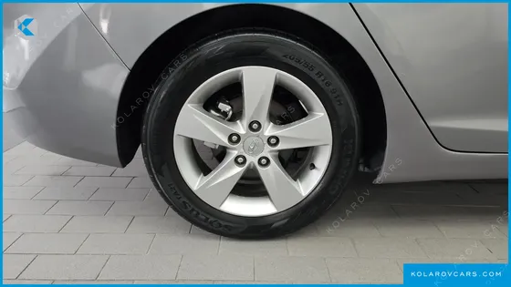 HYUNDAI ELANTRA (AVANTE) M16 GDI LUXURY