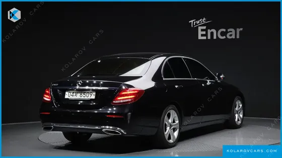 MERCEDES E-CLASS E200 AVANTGARDE