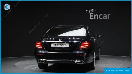 MERCEDES E-CLASS E200 AVANTGARDE