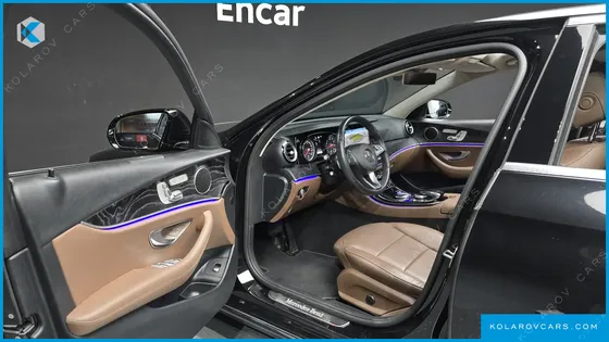 MERCEDES E-CLASS E200 AVANTGARDE