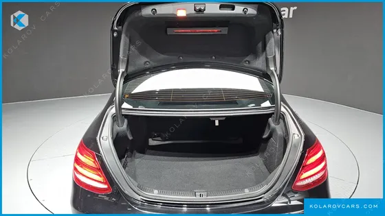 MERCEDES E-CLASS E200 AVANTGARDE
