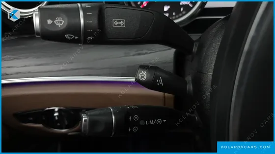 MERCEDES E-CLASS E200 AVANTGARDE