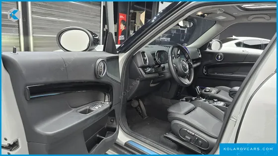 MINI COUNTRYMAN CLASSIC PLUS