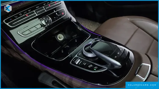 MERCEDES E-CLASS E220D AVANTGARDE