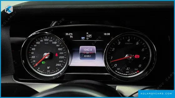 MERCEDES E-CLASS E300 AVANTGARDE