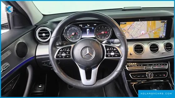 MERCEDES E-CLASS E300 AVANTGARDE