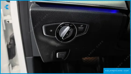 MERCEDES E-CLASS E300 AVANTGARDE