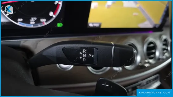 MERCEDES E-CLASS E300 4MATIC EXCLUSIVE