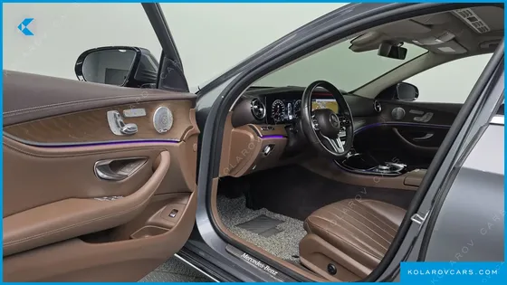 MERCEDES E-CLASS E300 4MATIC EXCLUSIVE