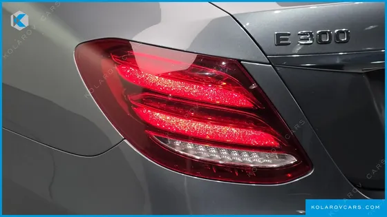 MERCEDES E-CLASS E300 4MATIC EXCLUSIVE