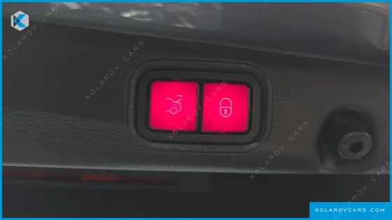 MERCEDES E-CLASS E300 4MATIC EXCLUSIVE