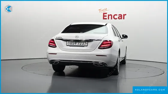 MERCEDES E-CLASS E220D EXCLUSIVE