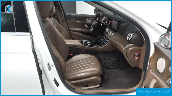 MERCEDES E-CLASS E220D EXCLUSIVE