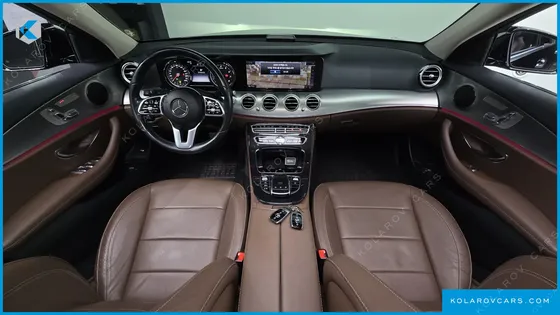 MERCEDES E-CLASS E300 AVANTGARDE