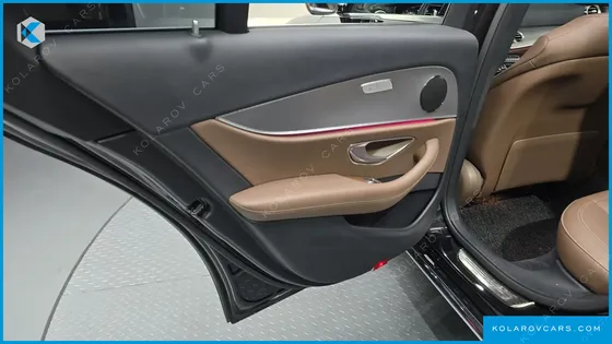 MERCEDES E-CLASS E300 AVANTGARDE