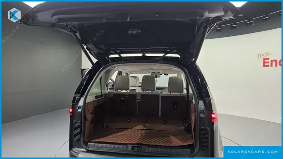 LAND ROVER DISCOVERY 2.0 P300 SE
