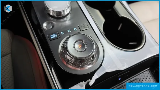 GENESIS GV70 2.5T GASOLINE 2WD