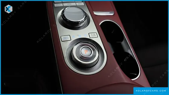 GENESIS GV70 2.5T GASOLINE 2WD