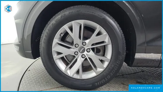 GENESIS GV70 2.5T GASOLINE 2WD