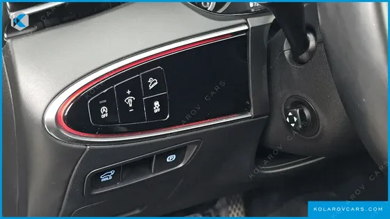 GENESIS GV70 2.5T GASOLINE 2WD