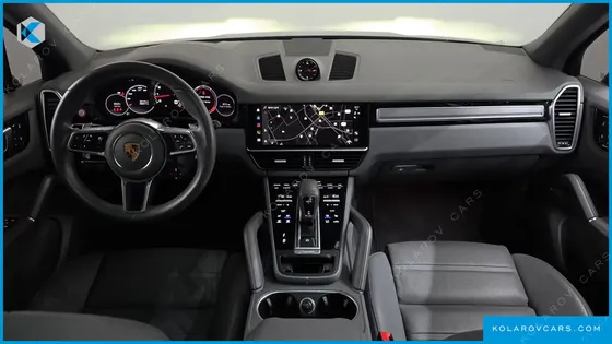 PORSCHE CAYENNE 3.0 PLATINUM EDITION