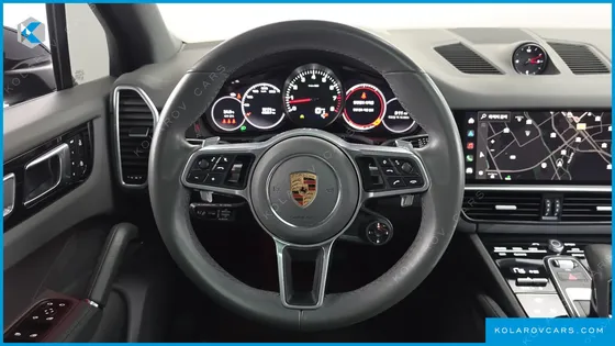 PORSCHE CAYENNE 3.0 PLATINUM EDITION