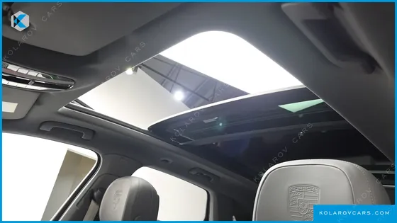 PORSCHE CAYENNE 3.0 PLATINUM EDITION