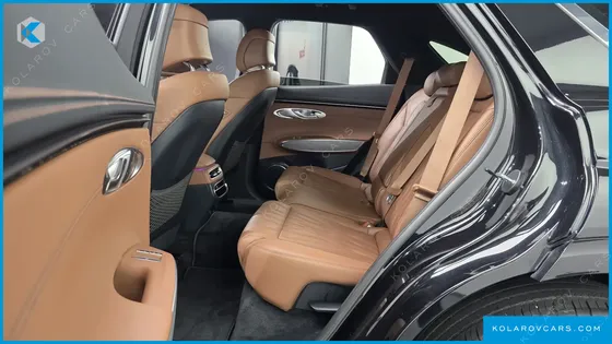 GENESIS GV70 2.5T GASOLINE 2WD