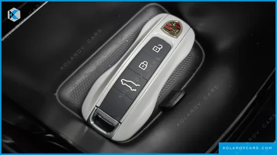 PORSCHE CAYENNE 3.0