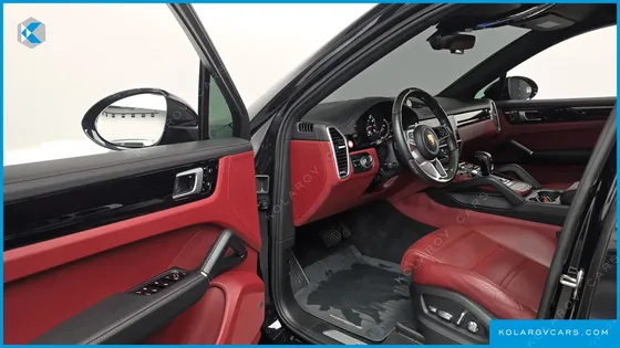 PORSCHE CAYENNE 3.0 COUPE