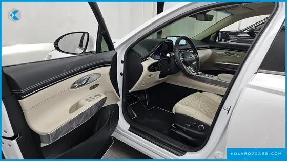 GENESIS GV70 2.5T GASOLINE 2WD