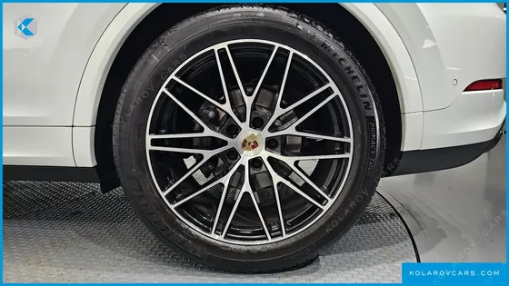 PORSCHE CAYENNE 3.0 COUPE