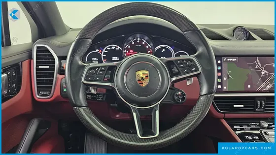 PORSCHE CAYENNE 3.0 COUPE PLATINUM EDITION