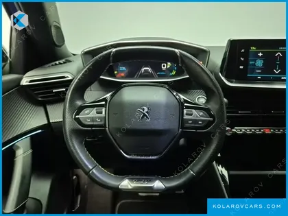 PEUGEOT 2008 EV GT