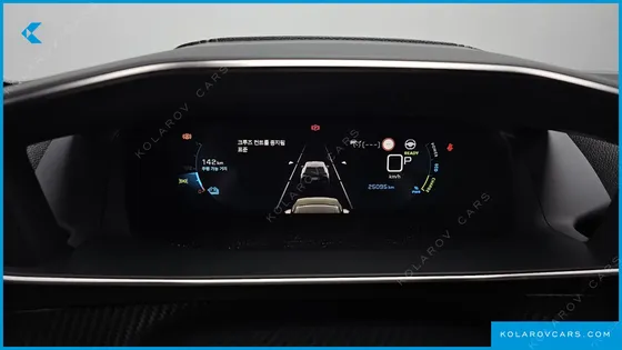 PEUGEOT 2008 EV GT