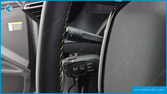 PEUGEOT 2008 EV GT