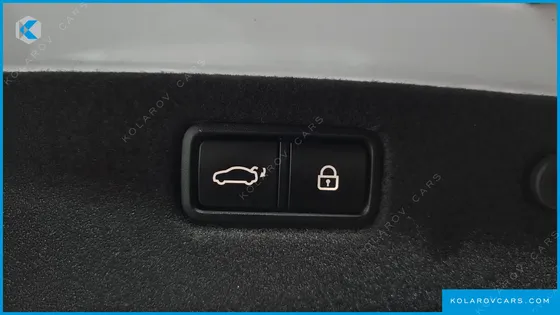 GENESIS G70 2.0T AWD