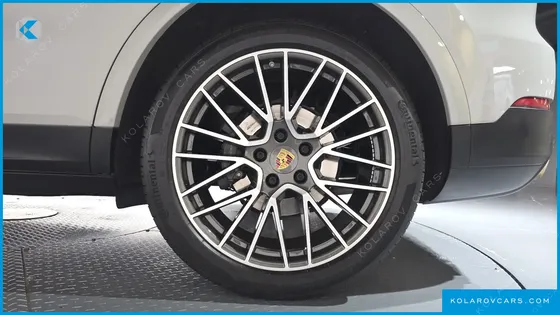 PORSCHE CAYENNE 3.0