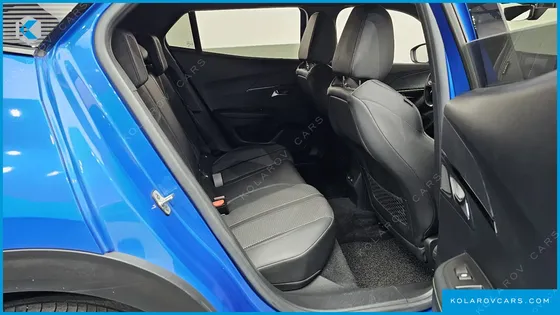 PEUGEOT 2008 EV GT