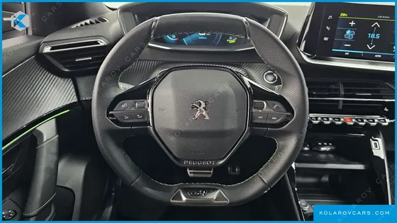 PEUGEOT 2008 EV GT