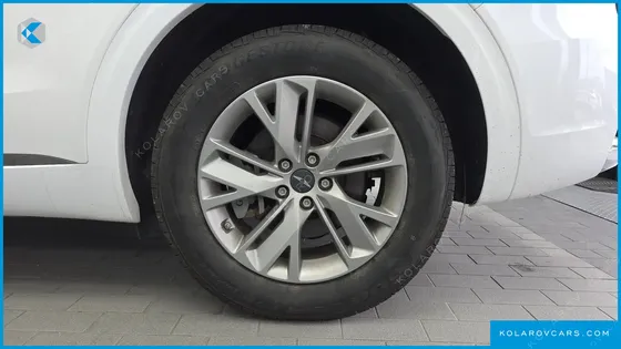 GENESIS GV70 2.5T GASOLINE 2WD