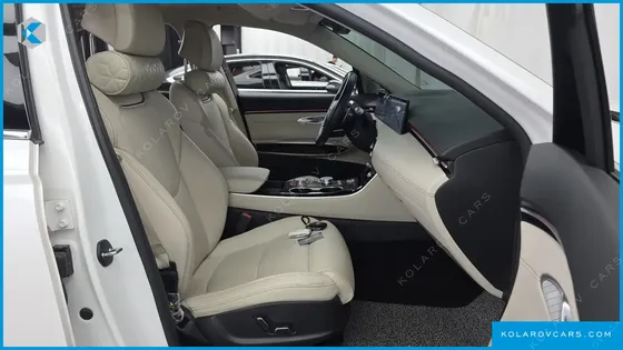 GENESIS GV70 2.5T GASOLINE 2WD