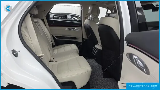 GENESIS GV70 2.5T GASOLINE 2WD