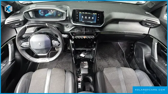 PEUGEOT 2008 EV GT
