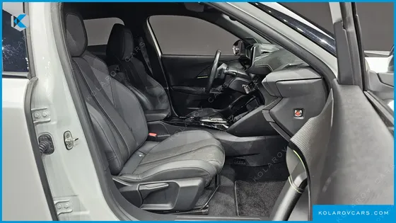 PEUGEOT 2008 EV GT