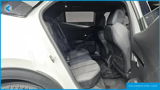 PEUGEOT 2008 EV GT