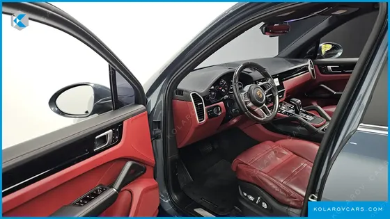 PORSCHE CAYENNE 3.0