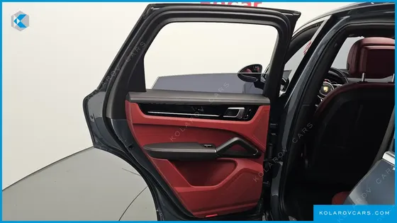 PORSCHE CAYENNE 3.0