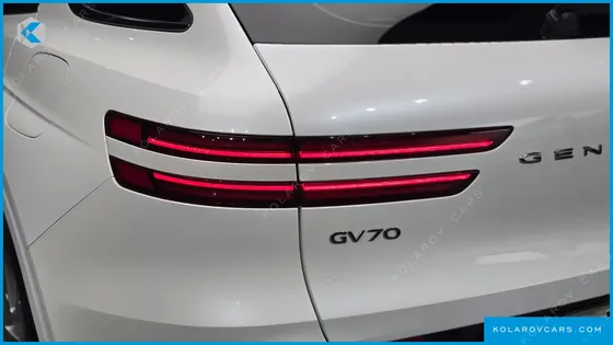 GENESIS GV70 2.5T GASOLINE 2WD